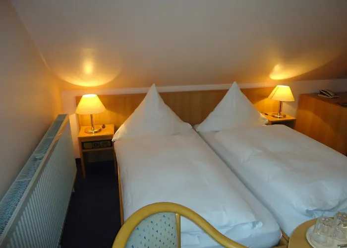 El Condor شونيفيلد