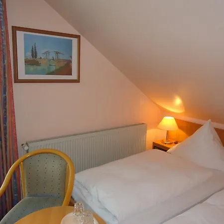 Hotel El Condor 3*